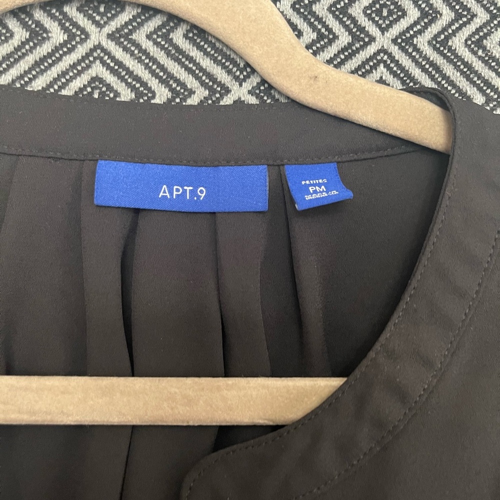 Apt. 9 Dark Black Pleated Blouse